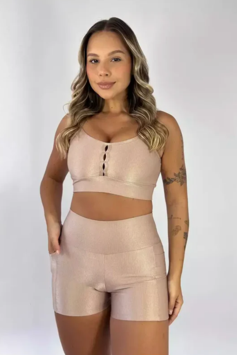 Short Cross Bolso + Top Compressão Areia Serela - Coleção Corpo Livre - Harmonie