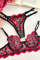 Conjunto Coleção Serela - Coração Que Ama - em Tule Sem Bojo Strapy Preto C/ Vermelho